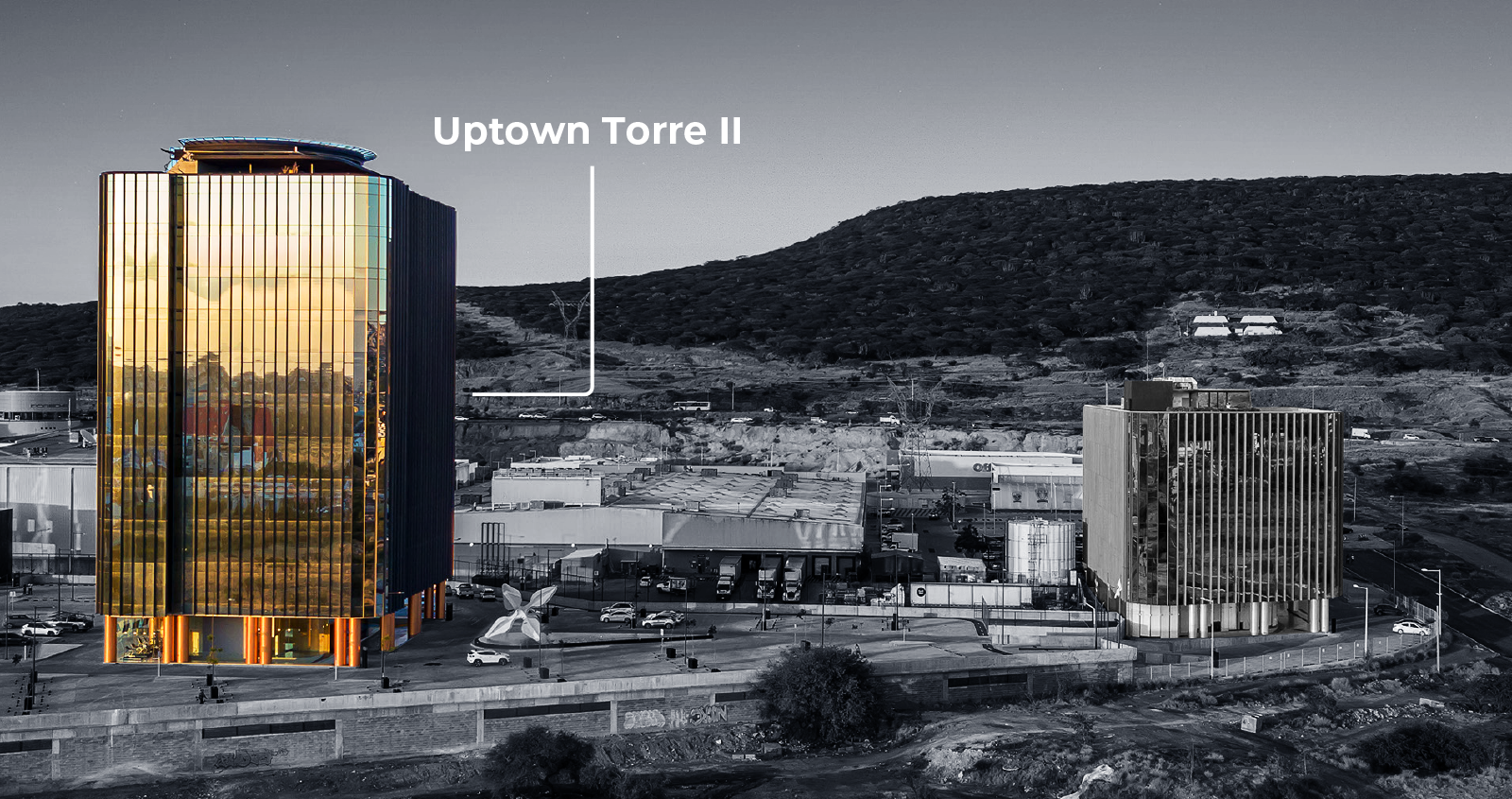 UpTown torre II, ofinas de alto nivel